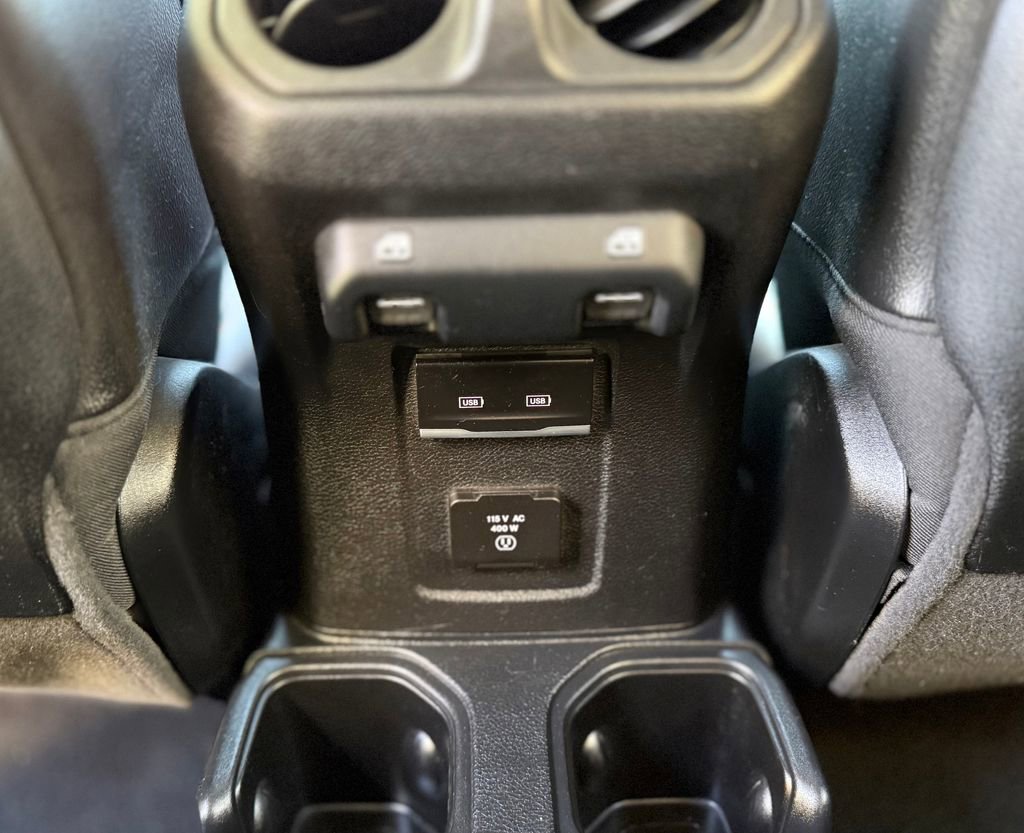 Used 2021 Jeep Gladiator Mojave w/ Cold Weather Group image 28