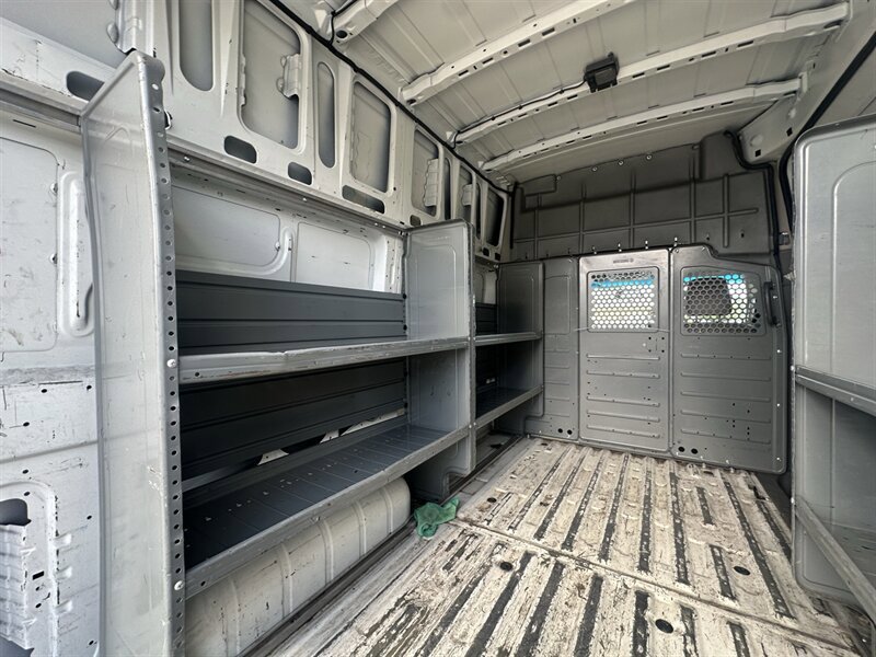Used 2014 Nissan NV 2500 S w/ Side & Curtain Airbag Package RWD image 21