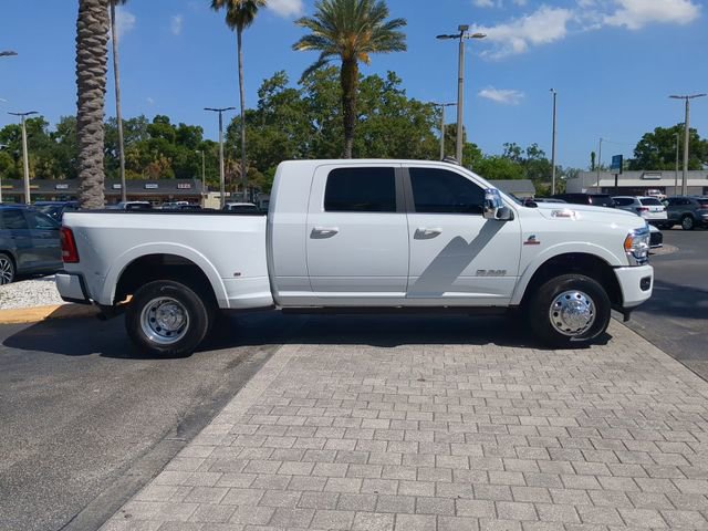 Used 2024 RAM 3500 Limited image 2