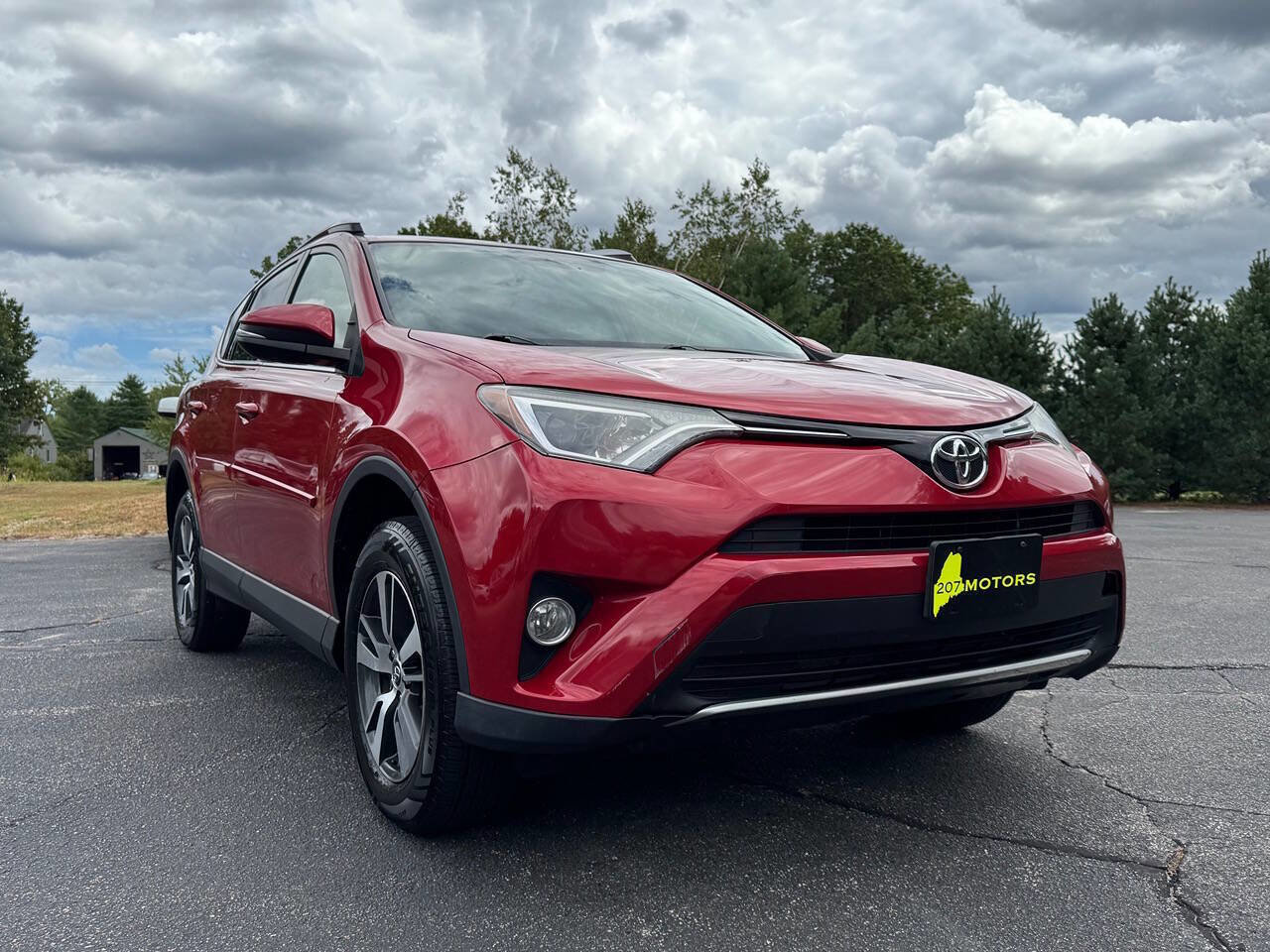 Used 2016 Toyota RAV4 XLE image 8