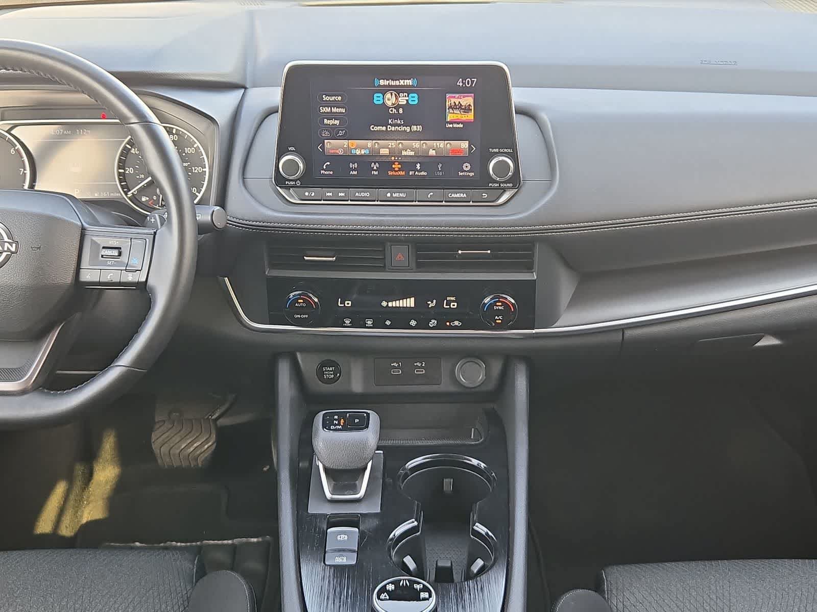 Used 2025 Nissan Rogue SV AWD/4WD image 27