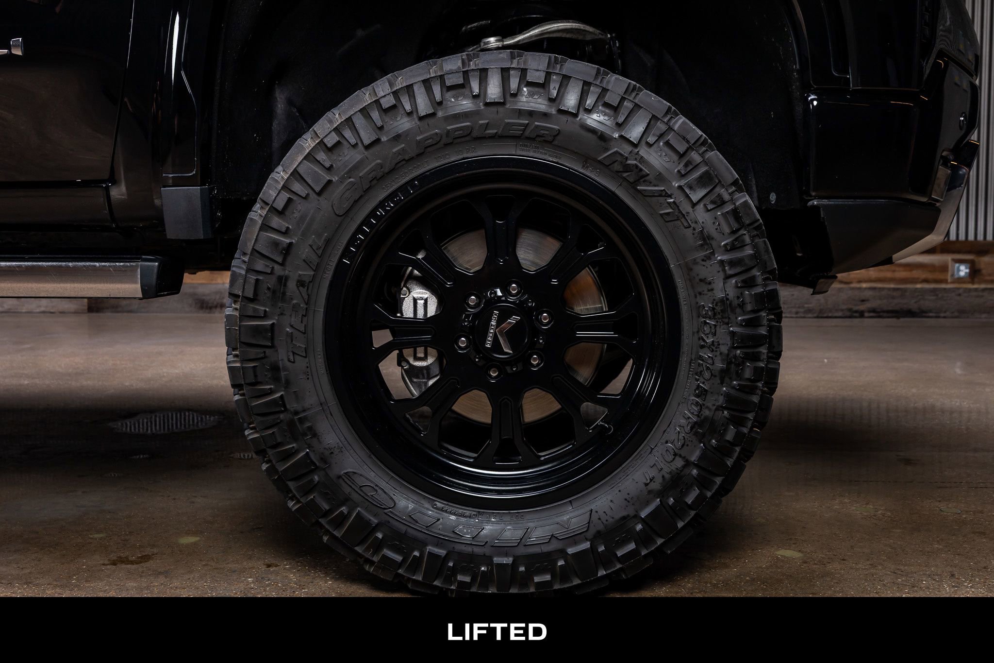 Used 2023 GMC Sierra 1500 Denali Ultimate image 11