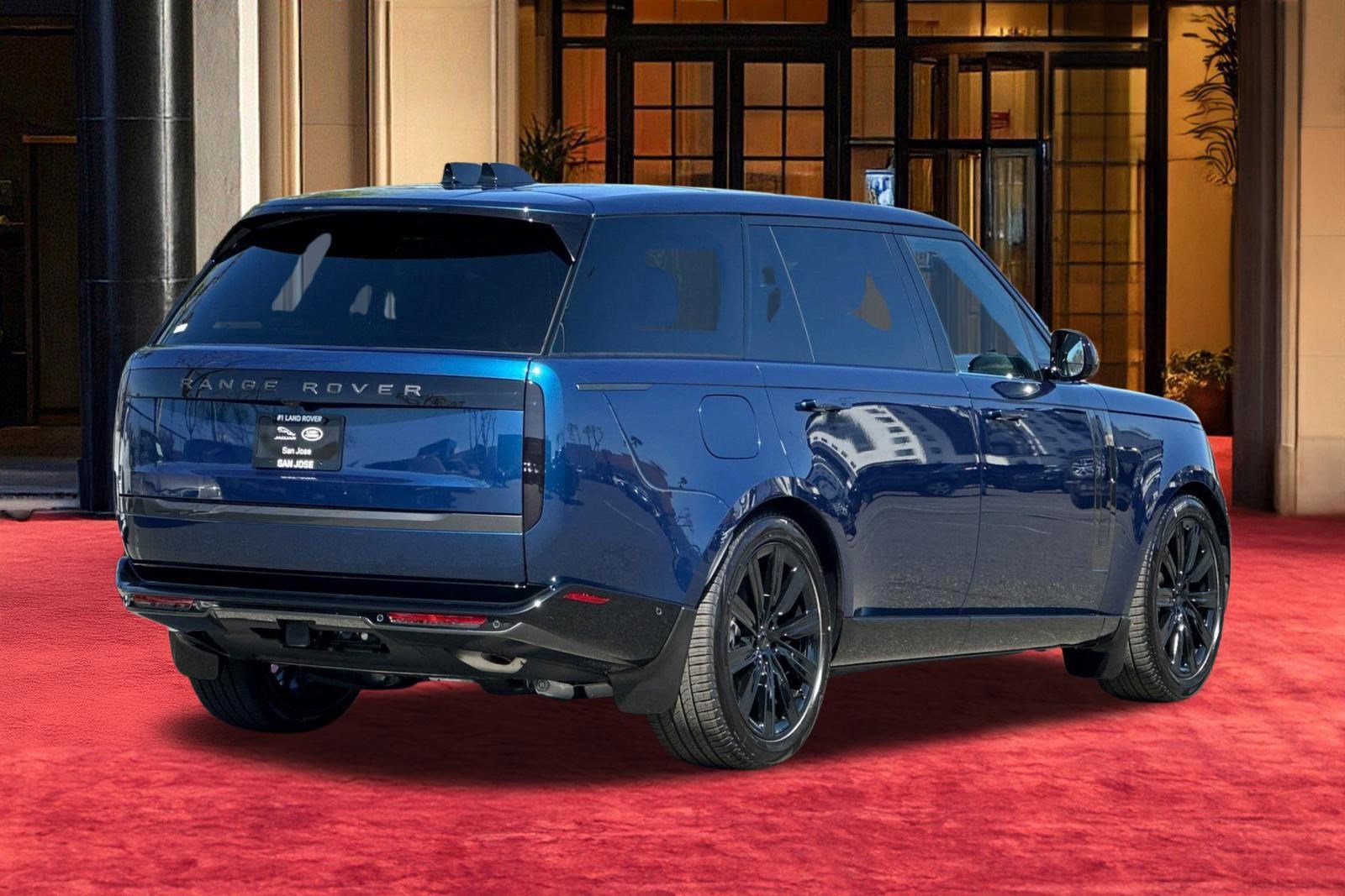 New 2026 Land Rover Range Rover Long Wheelbase SE AWD/4WD image 19
