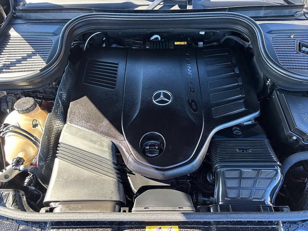 Used 2025 Mercedes-Benz GLE 450 4MATIC image 31