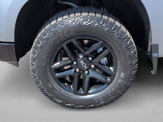 Used 2024 Chevrolet Silverado 1500 LT Trail Boss w/ Convenience Package II AWD/4WD image 30