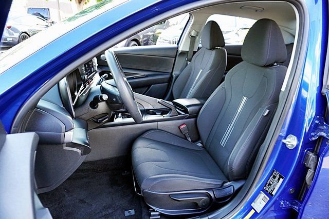 Used 2021 Hyundai Elantra SEL image 14