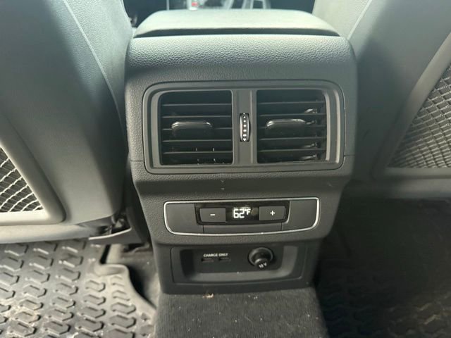 Used 2022 Audi SQ5 Premium Plus w/ Premium Plus Package image 17
