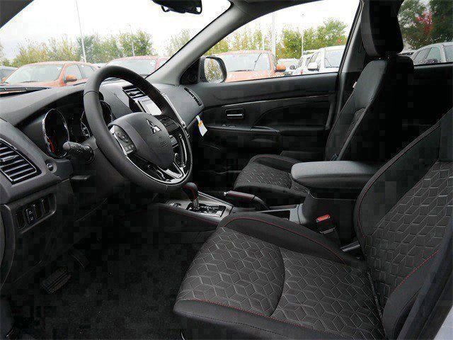 New 2025 Mitsubishi Outlander Sport LE image 4