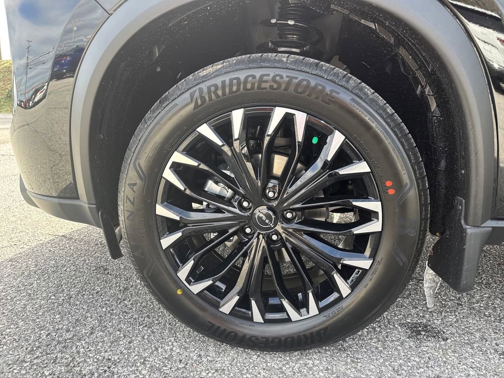 New 2026 Nissan Rogue Dark Armor image 30
