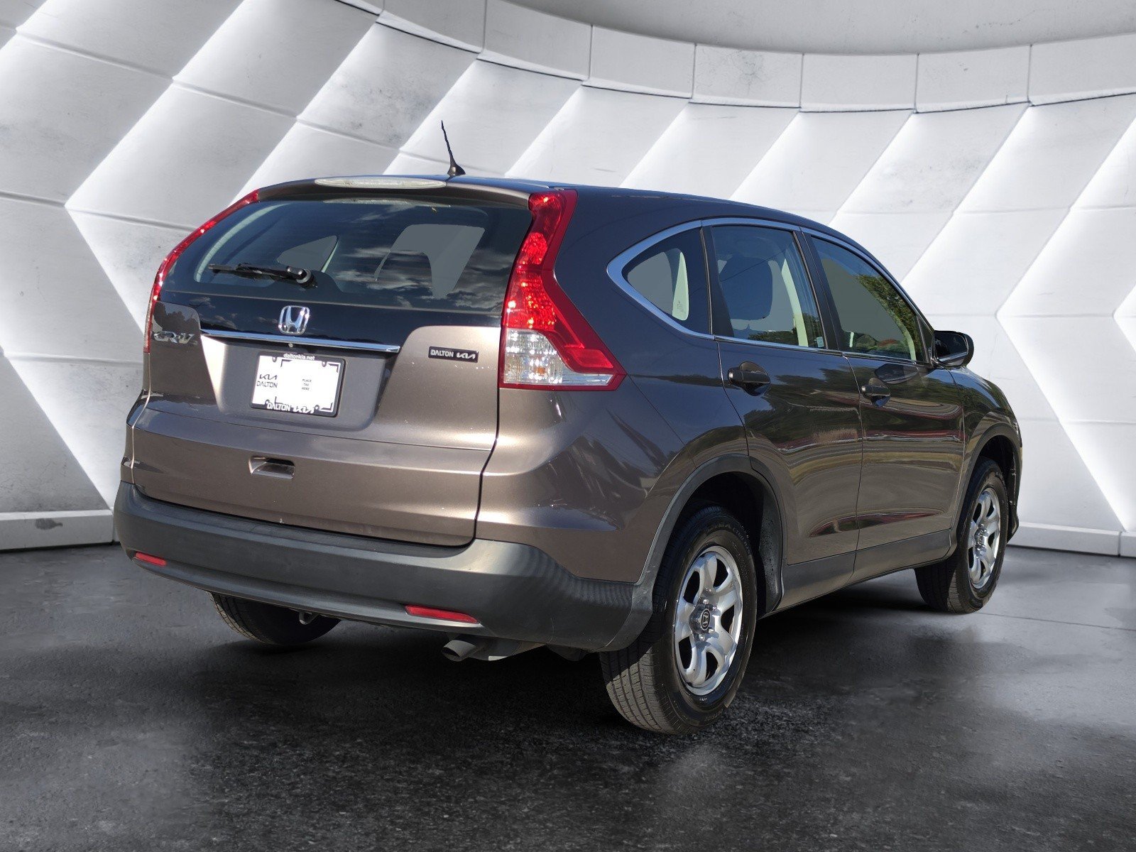 Used 2014 Honda CR-V LX image 3