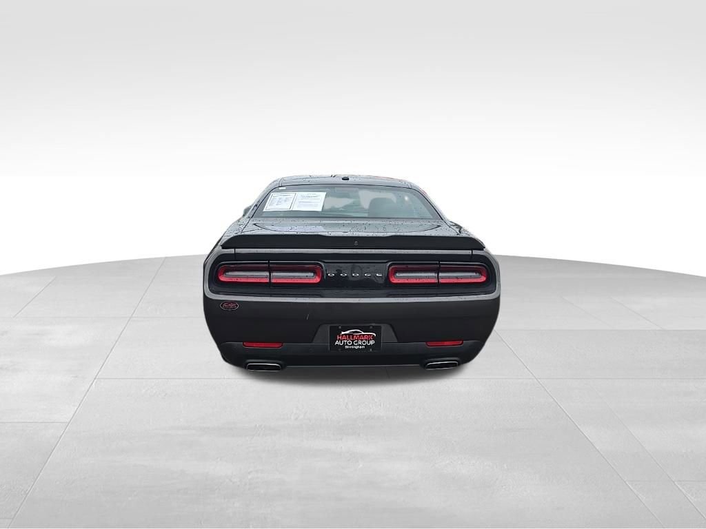 Used 2020 Dodge Challenger SXT w/ Driver Convenience Group image 4