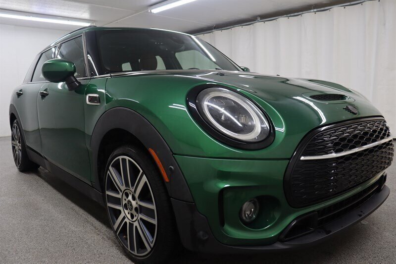 Used 2023 MINI Cooper Clubman S FWD image 1
