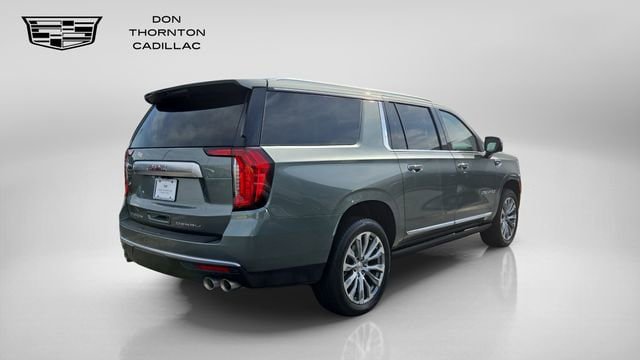 Used 2024 GMC Yukon XL Denali AWD/4WD image 5