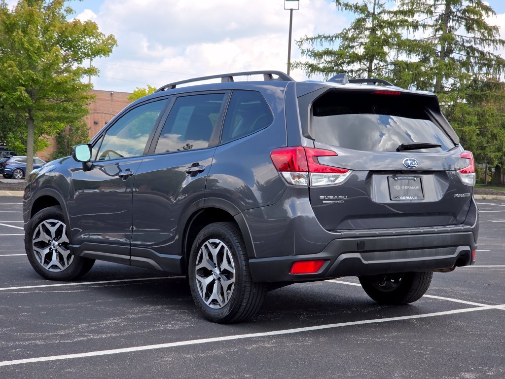 Used 2022 Subaru Forester Premium AWD/4WD image 23