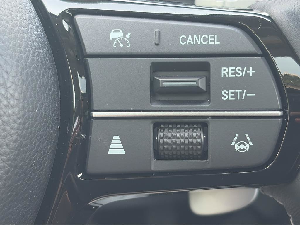 Certified 2025 Acura ADX AWD image 13