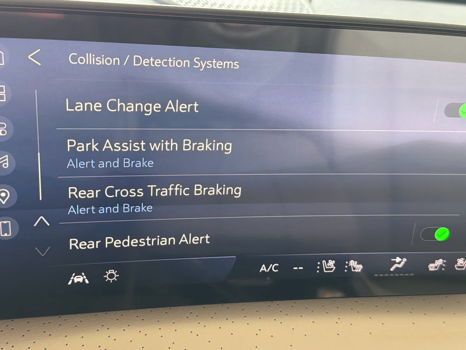 New 2026 Buick Enclave Avenir w/ Super Cruise Package FWD image 55