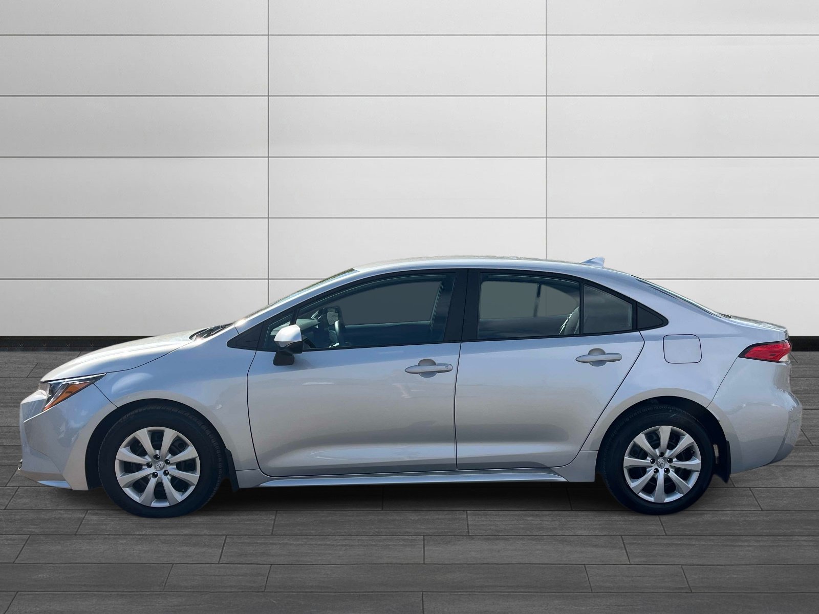 Used 2026 Toyota Corolla LE FWD image 7