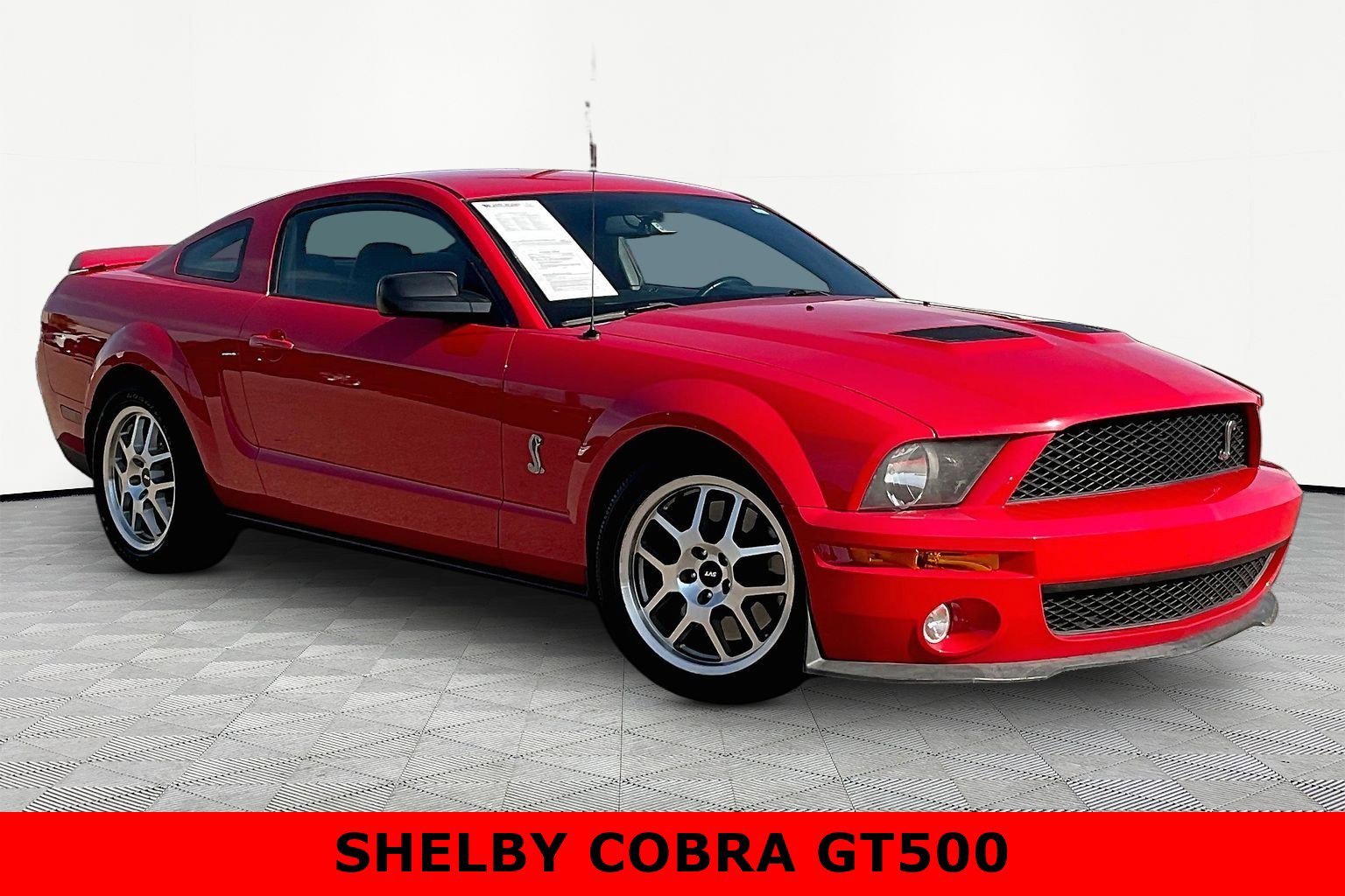 Used 2007 Ford Mustang Shelby GT500 RWD image 3