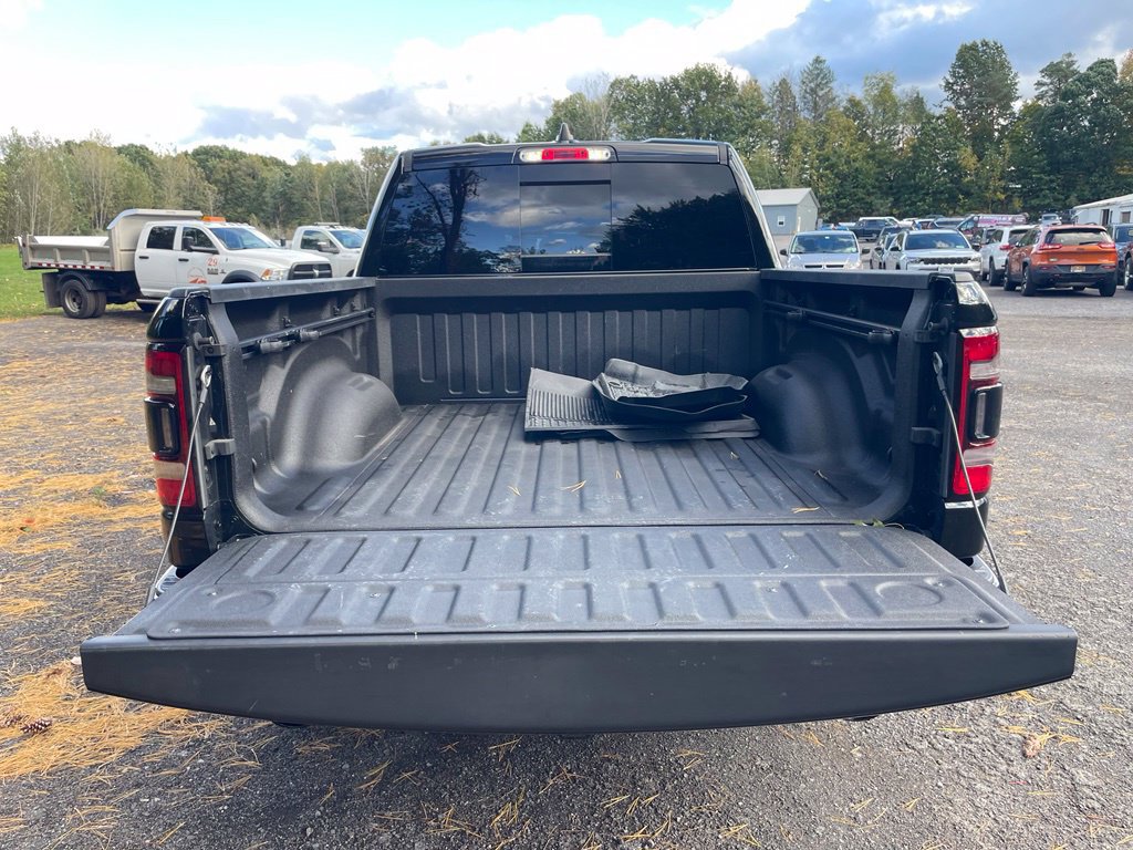 Used 2024 RAM 1500 Big Horn AWD/4WD image 9
