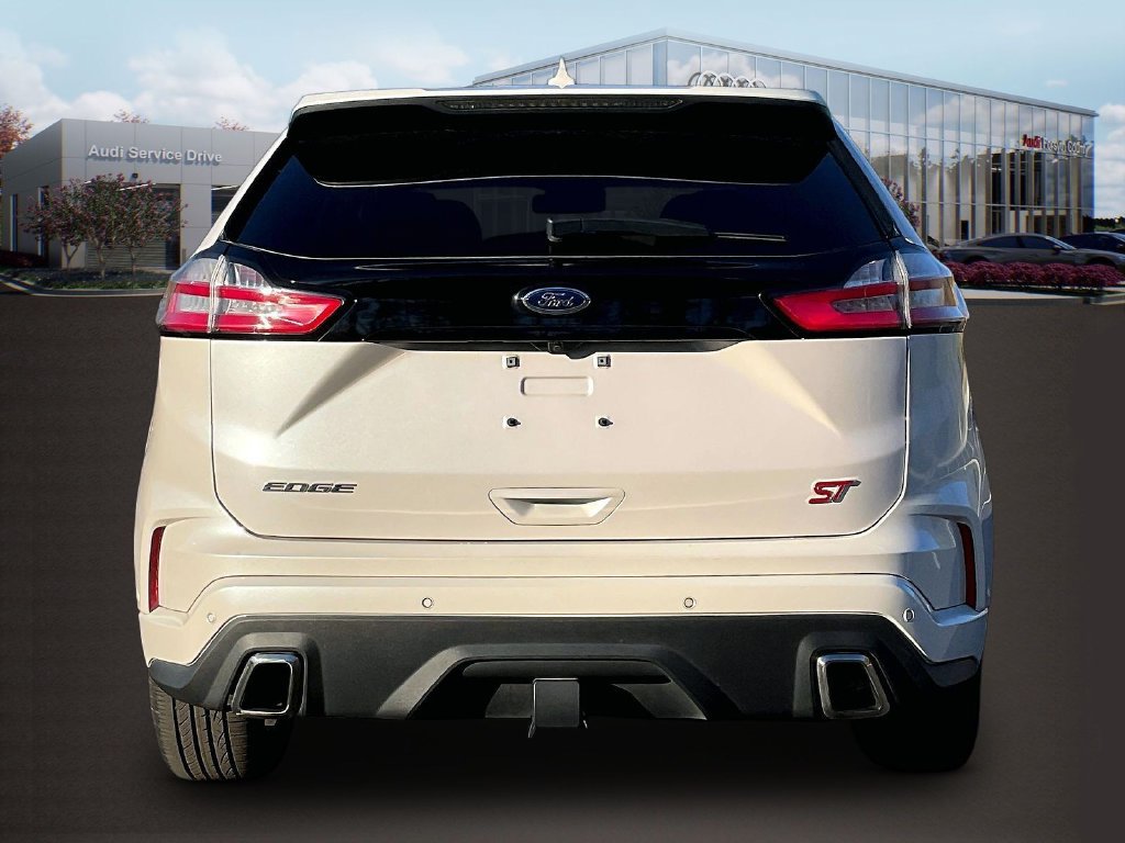 Used 2019 Ford Edge ST w/ Equipment Group 401A AWD/4WD image 6