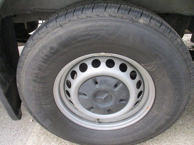 Used 2025 Mercedes-Benz Sprinter 2500 image 25