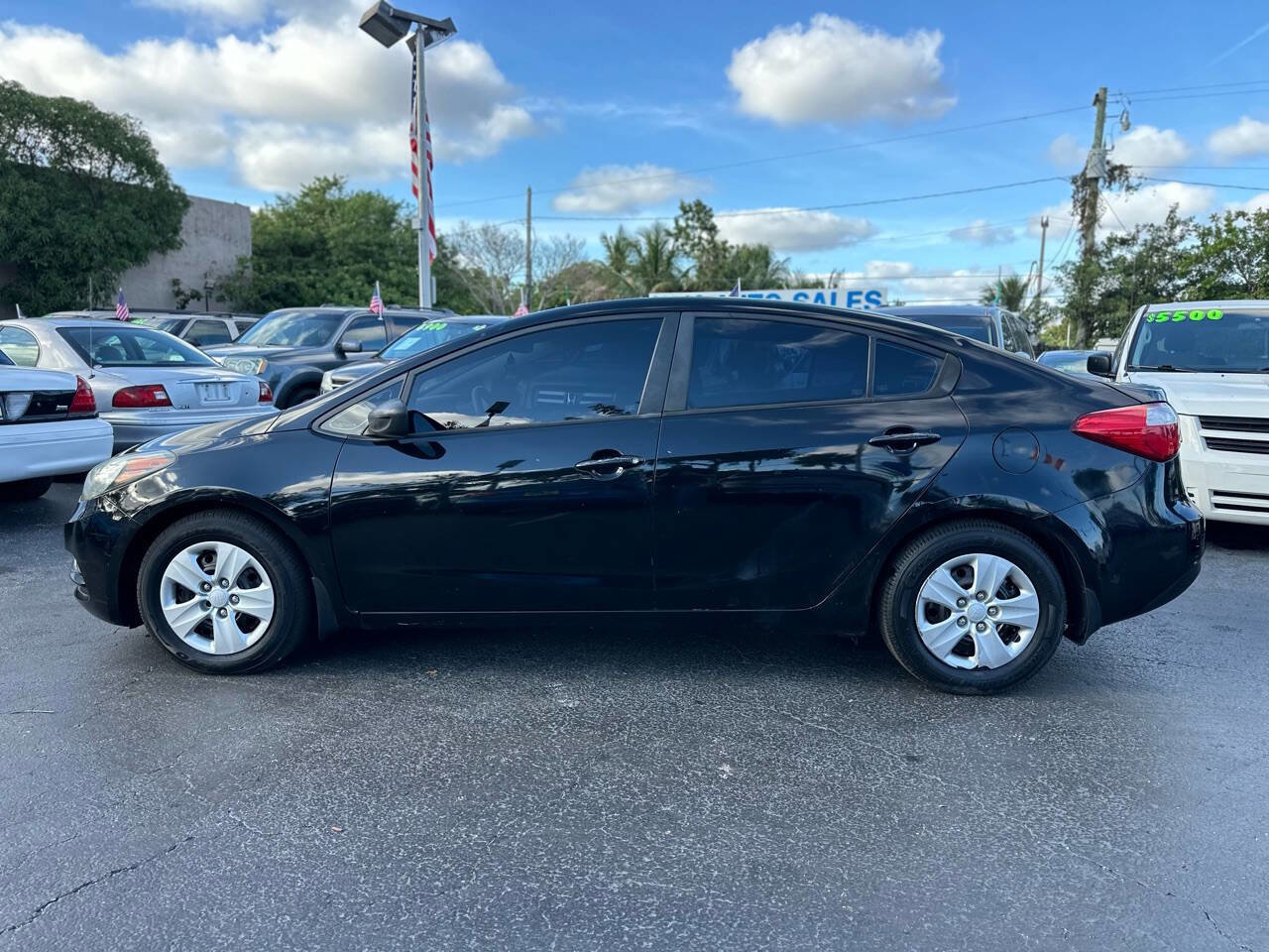 Used 2014 Kia Forte LX FWD image 3