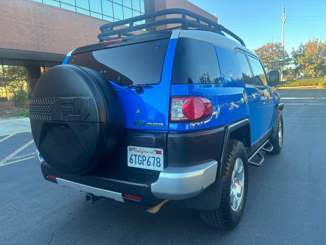 Used 2007 Toyota FJ Cruiser 2WD image 7