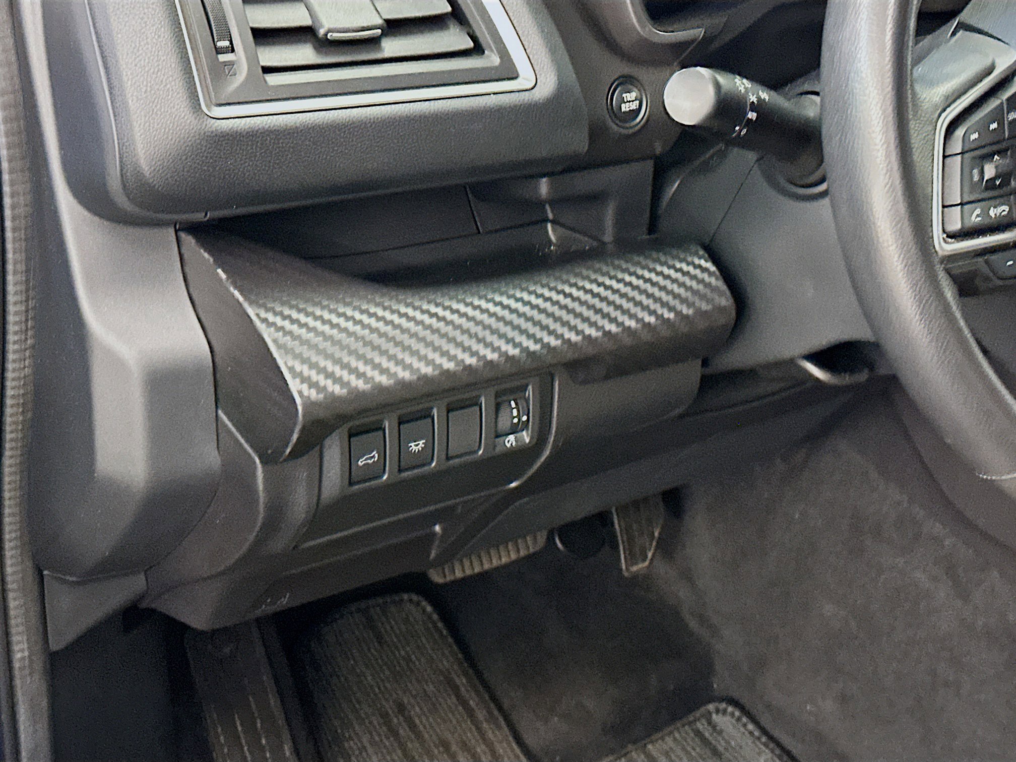 Used 2025 Subaru Ascent Premium image 17
