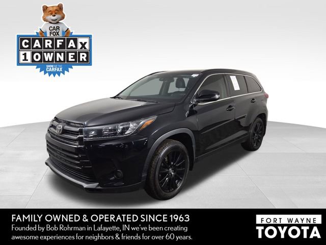 Used 2019 Toyota Highlander SE image 1