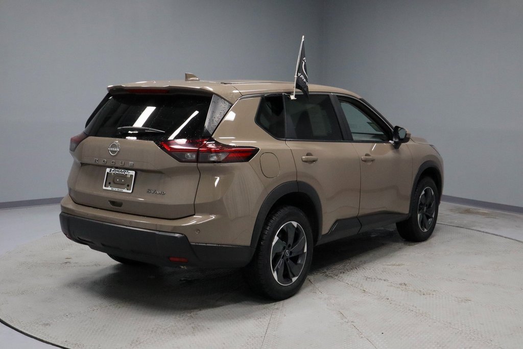 Certified 2024 Nissan Rogue SV image 12