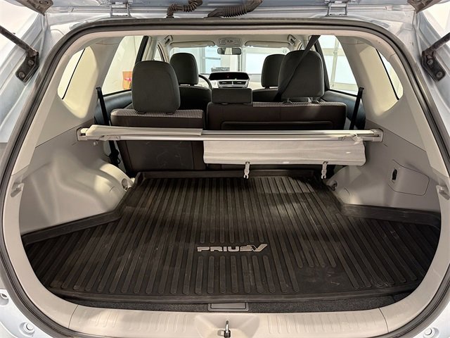 Certified 2015 Toyota Prius V Five image 20