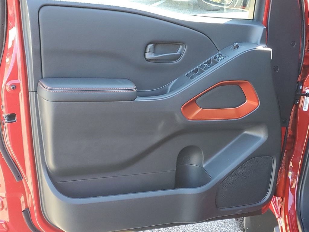 New 2026 Nissan Frontier PRO-4X w/ Pro-4x Convenience Package image 8