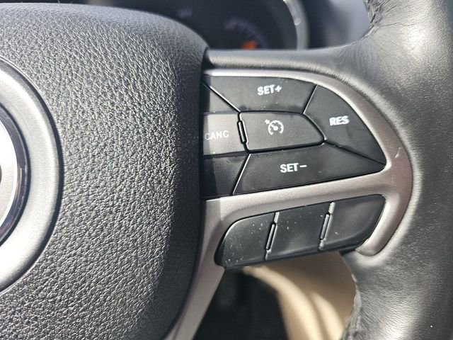 Used 2018 Jeep Grand Cherokee Limited AWD/4WD image 33