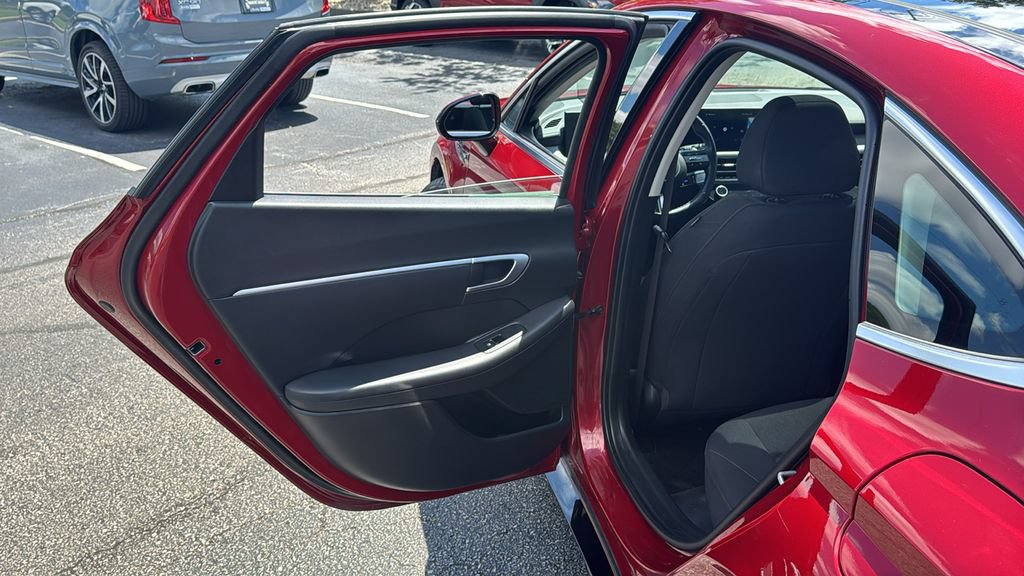 Used 2025 Hyundai Sonata SEL FWD image 26