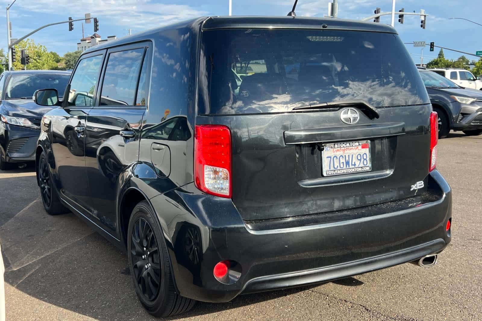 Used 2013 Scion xB FWD image 6