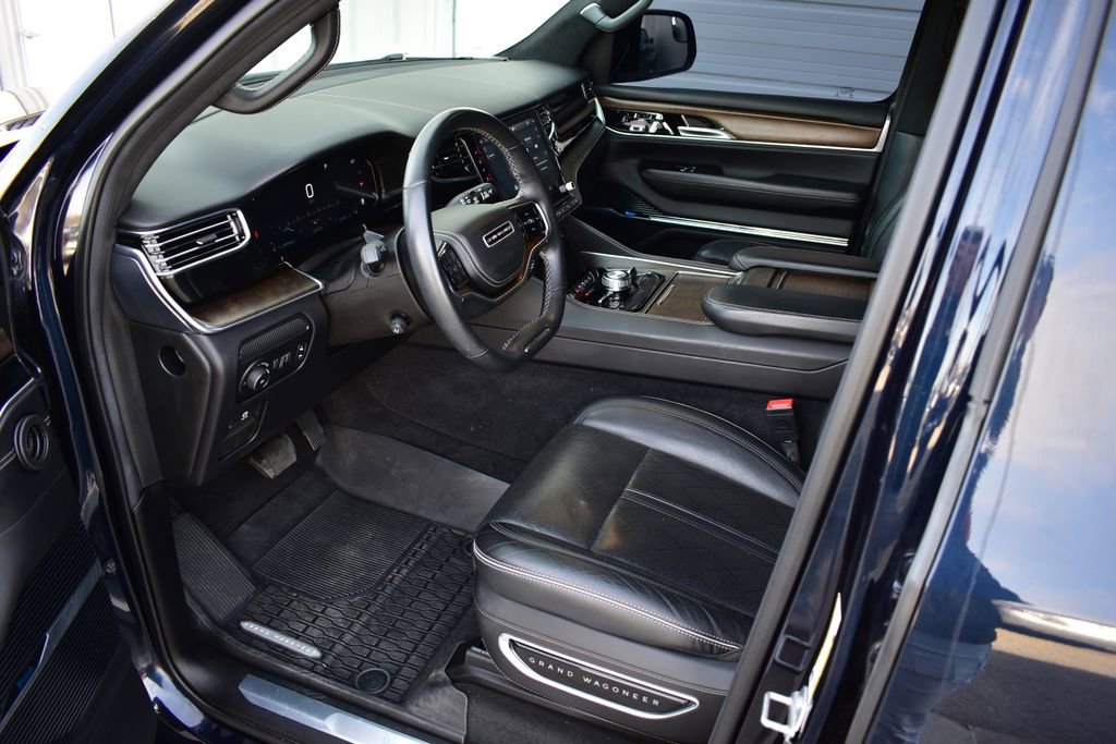 Used 2022 Jeep Grand Wagoneer Series II w/ Premium Group II image 19