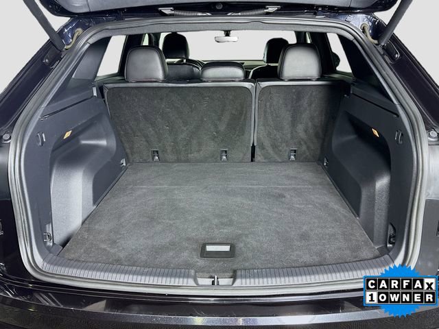 Used 2021 Volkswagen Atlas Cross Sport SE image 26