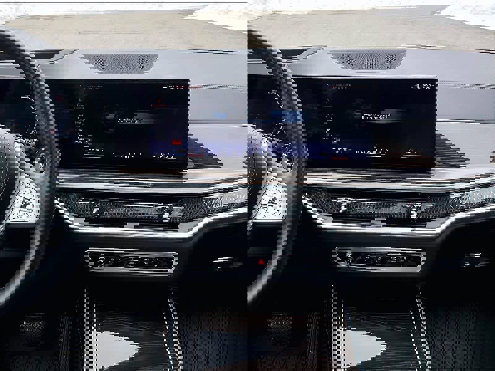 Used 2024 BMW X7 xDrive40i w/ Executive Package image 18