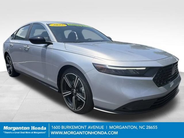 Used 2025 Honda Accord Sport image 1