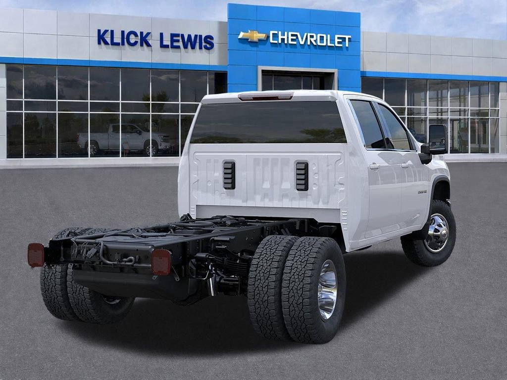 New 2026 Chevrolet Silverado 3500 LT AWD/4WD image 4