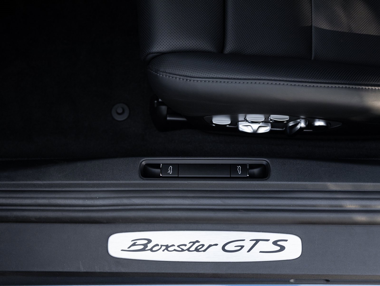 Used 2024 Porsche 718 Boxster GTS image 23
