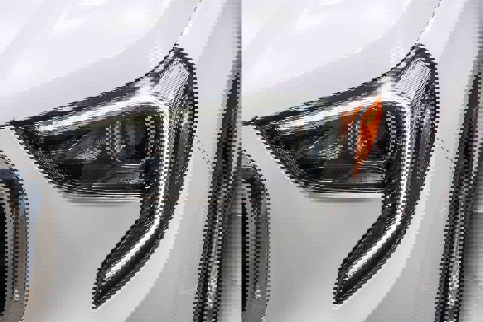 Used 2018 GMC Terrain SLE image 11