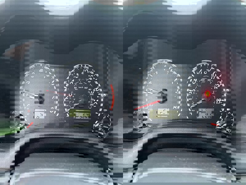 Used 2013 Toyota Corolla LE FWD image 16