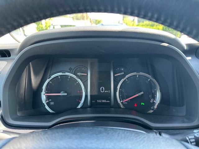 Used 2020 Toyota 4Runner Limited AWD/4WD image 26