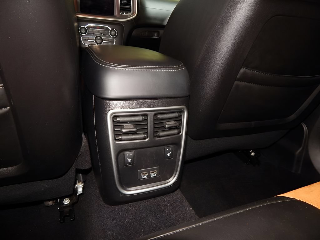 Used 2020 Dodge Charger R/T w/ Plus Group RWD image 15