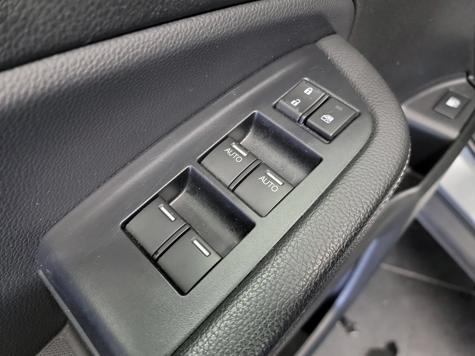 Used 2025 Honda Ridgeline RTL image 14