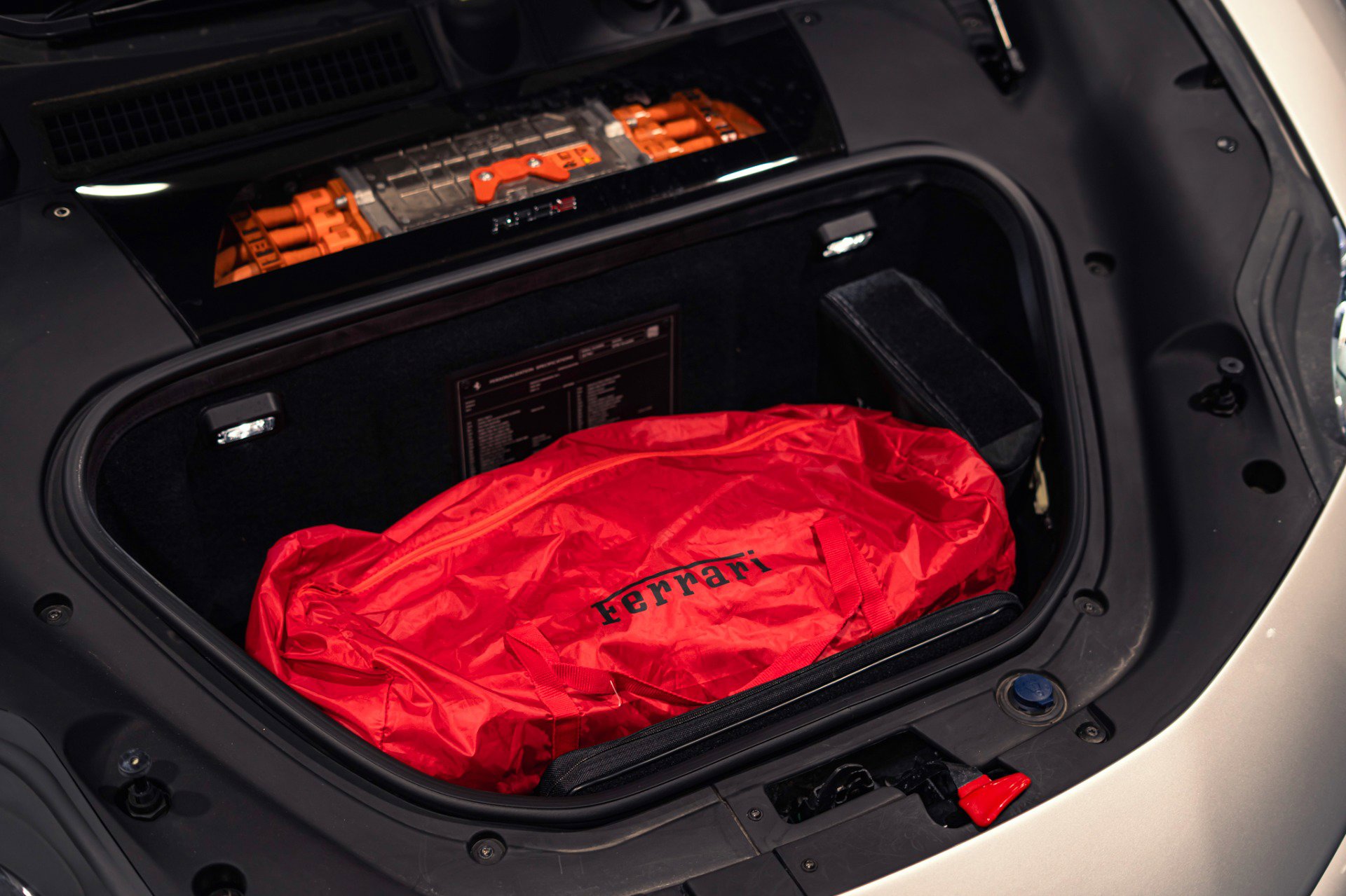 Used 2021 Ferrari SF90 Stradale AWD/4WD image 47