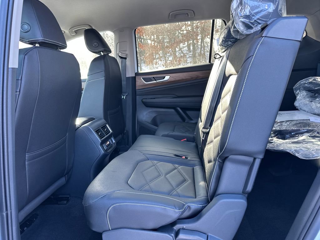 New 2026 Volkswagen Atlas SE image 14