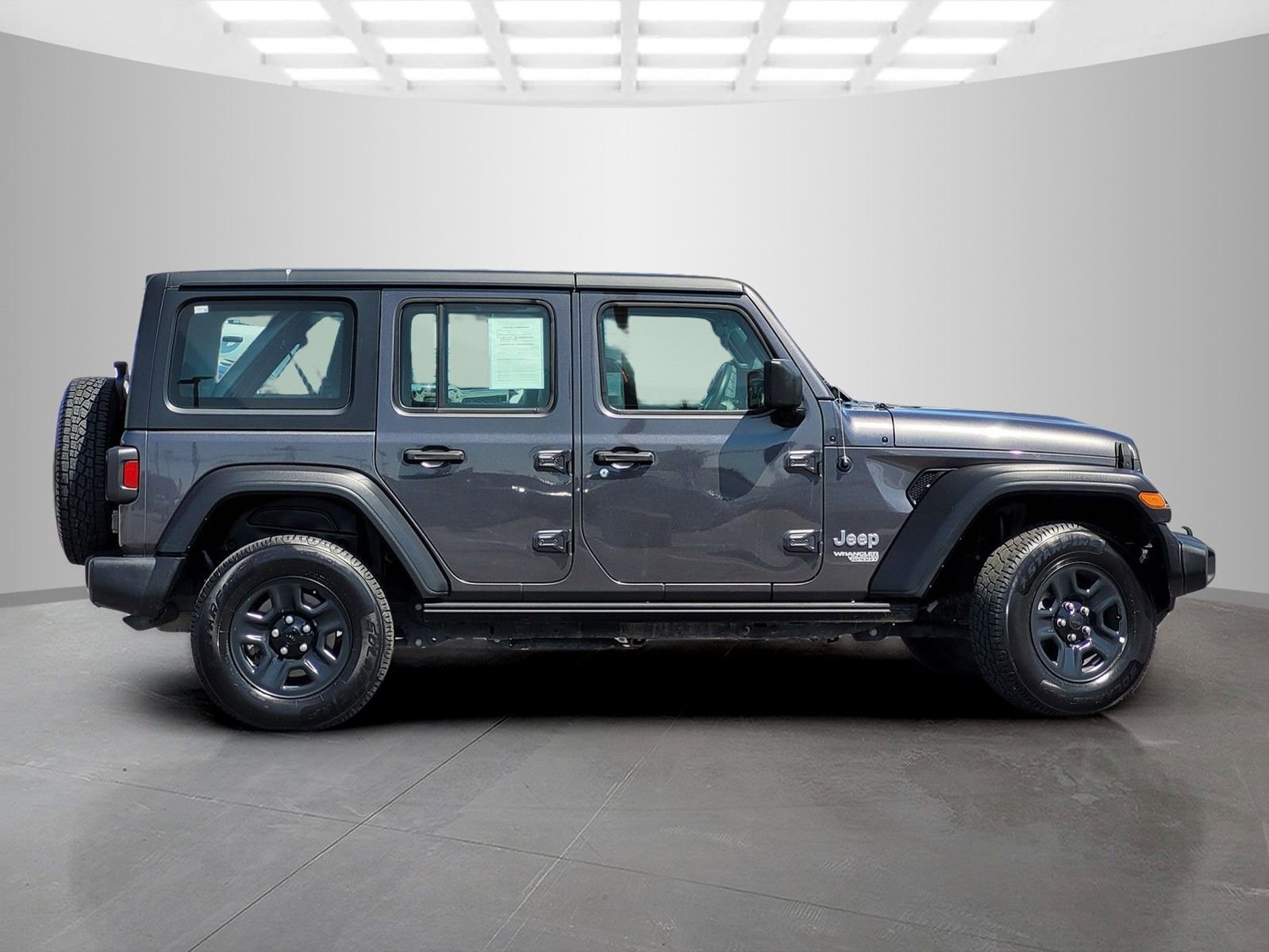 Used 2021 Jeep Wrangler Unlimited Sport image 3