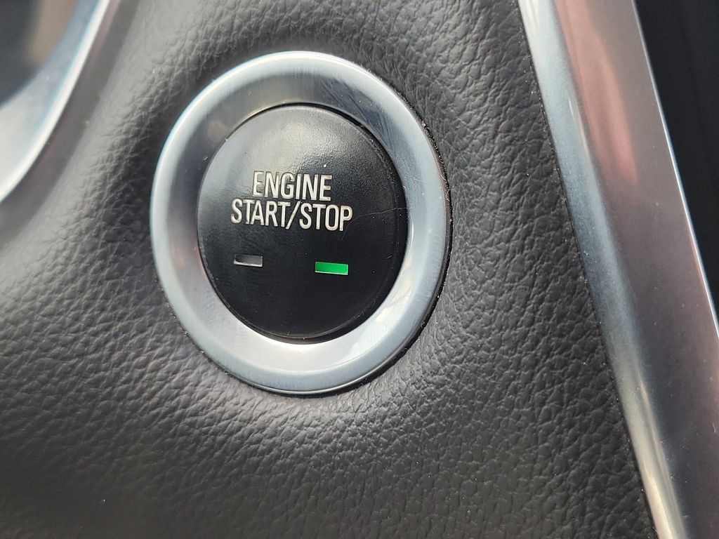 Used 2020 Chevrolet Traverse Premier w/ LPO, Floor Liner Package AWD/4WD image 16